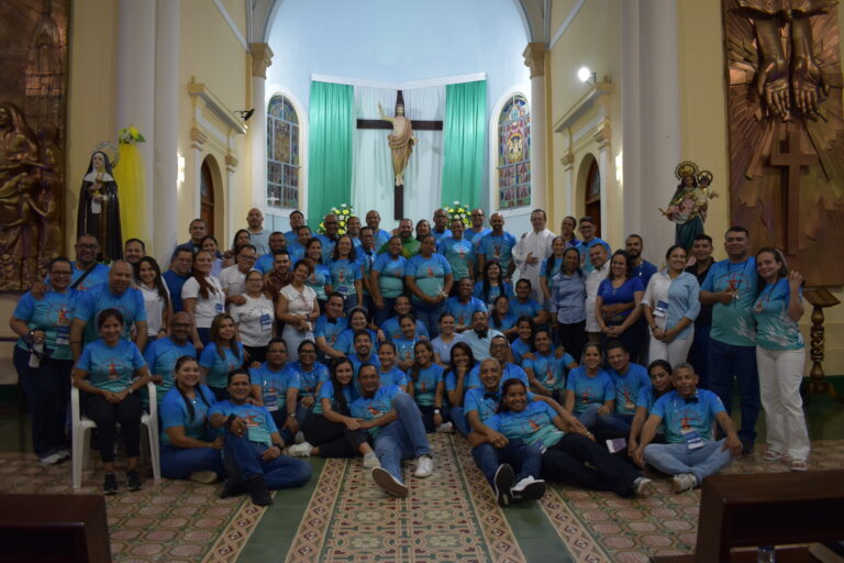 ¡Corazones Renovados en el IX Encuentro de Parejas: Un Fin de Semana de Gracia y Sanación!